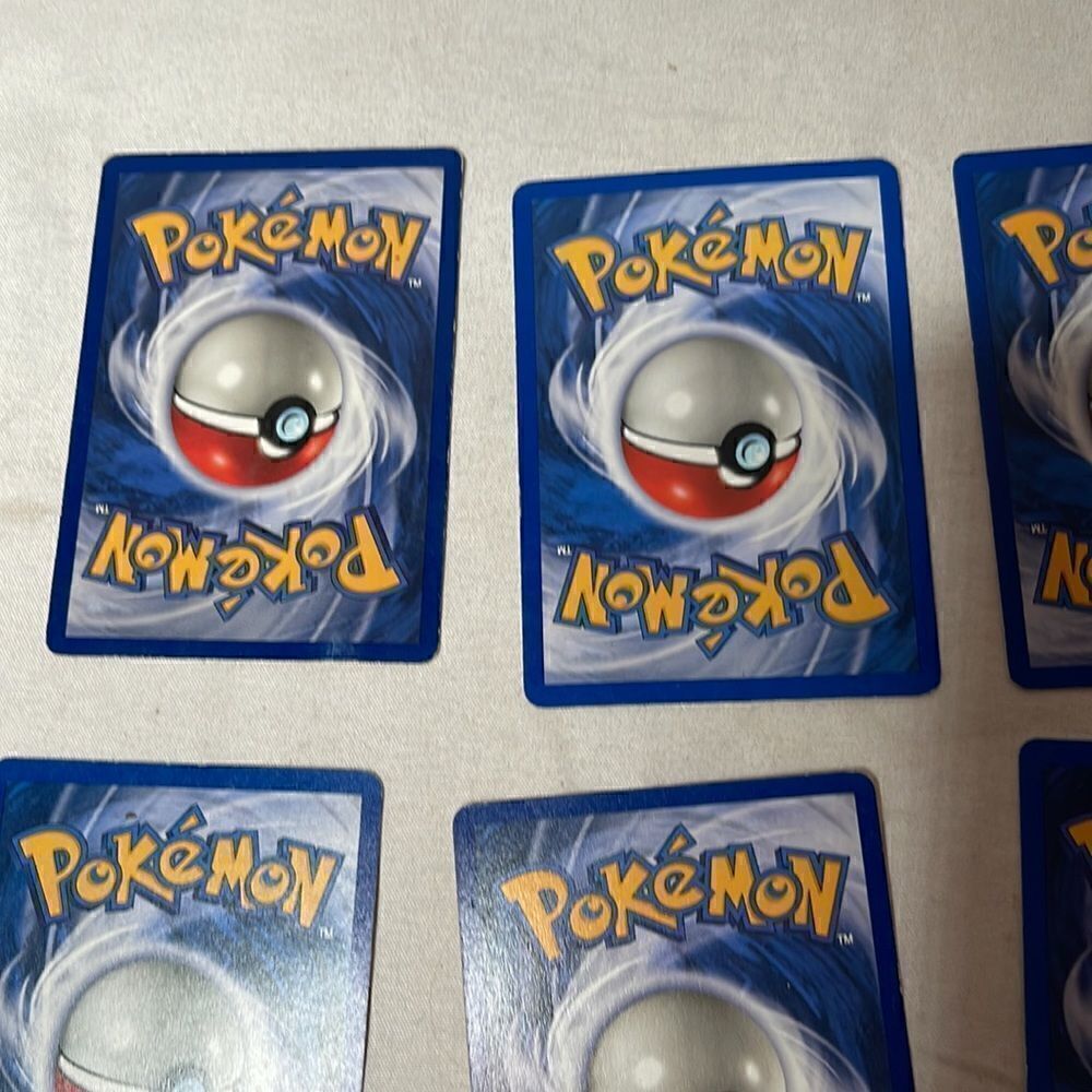 Set of Eight Pokémon Trading Cards. - Picture 7 of 10